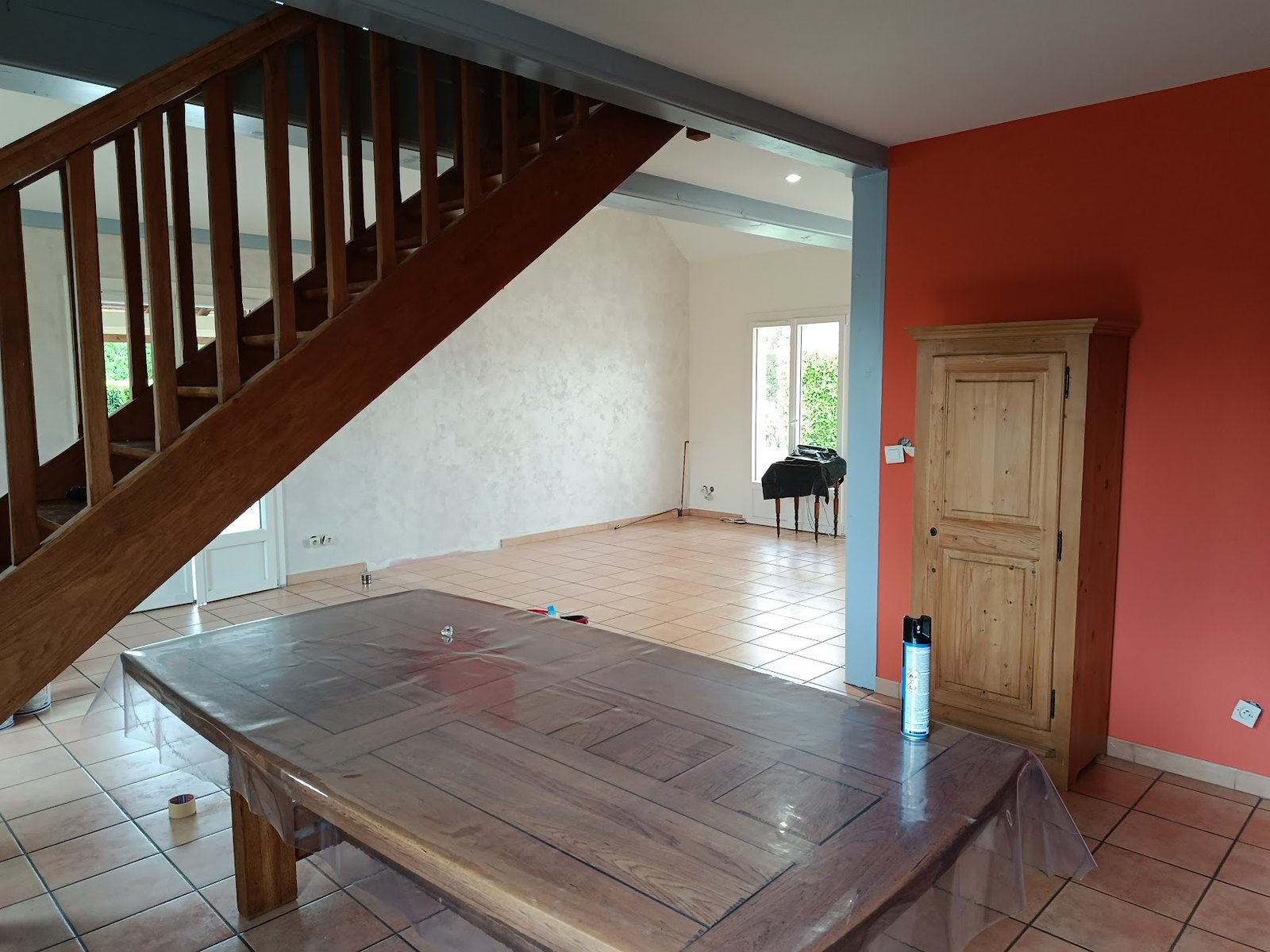 Finition peinture intérieure réalisée par Entreprise Guyon près de Louhans